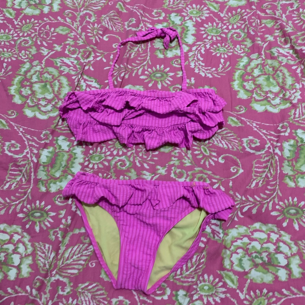 Fun Pink ruffled bikini